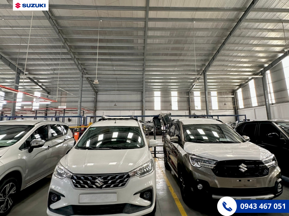 Xe của khách hàng bảo dưỡng tại Suzuki Việt Nhật