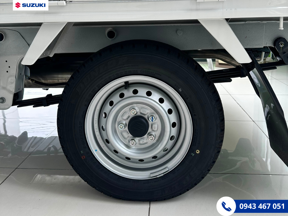 Bánh xe Suzuki Carry Pro Thùng Kín Tại Suzuki Việt Nhật Biên Hòa