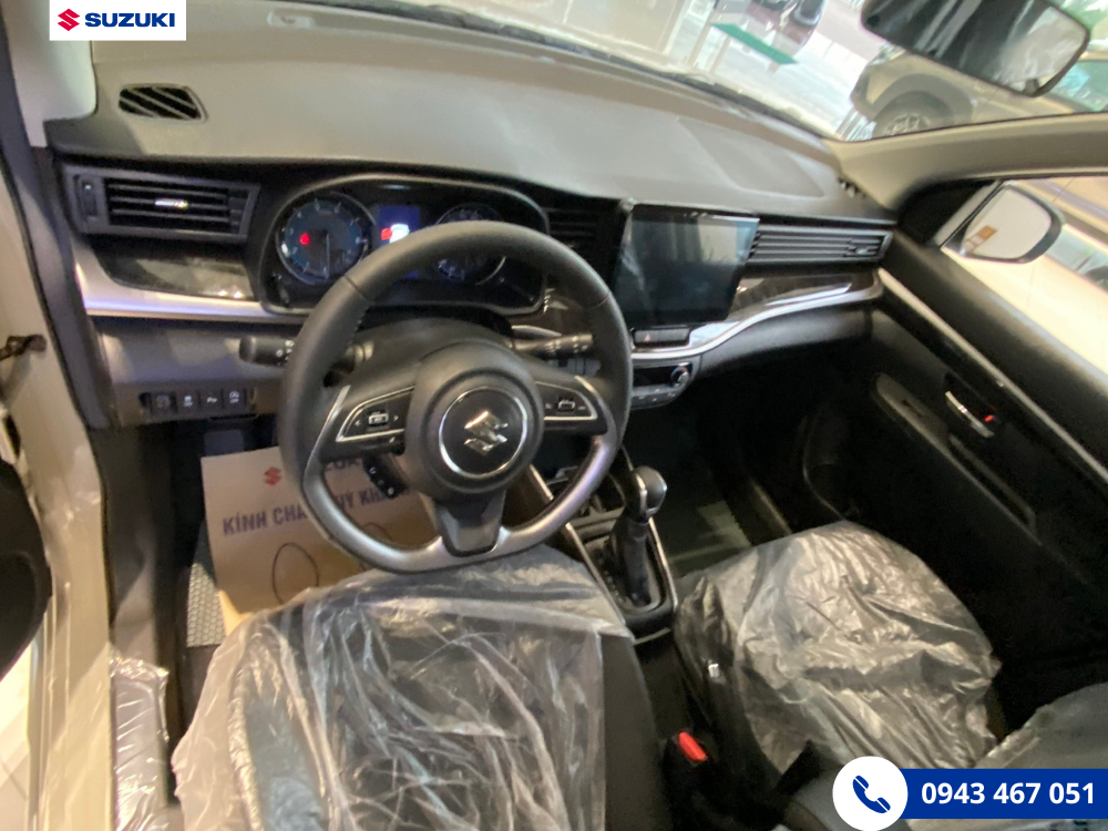 Nội thất của Suzuki XL7 Hybrid tại Suzuki Việt Nhật