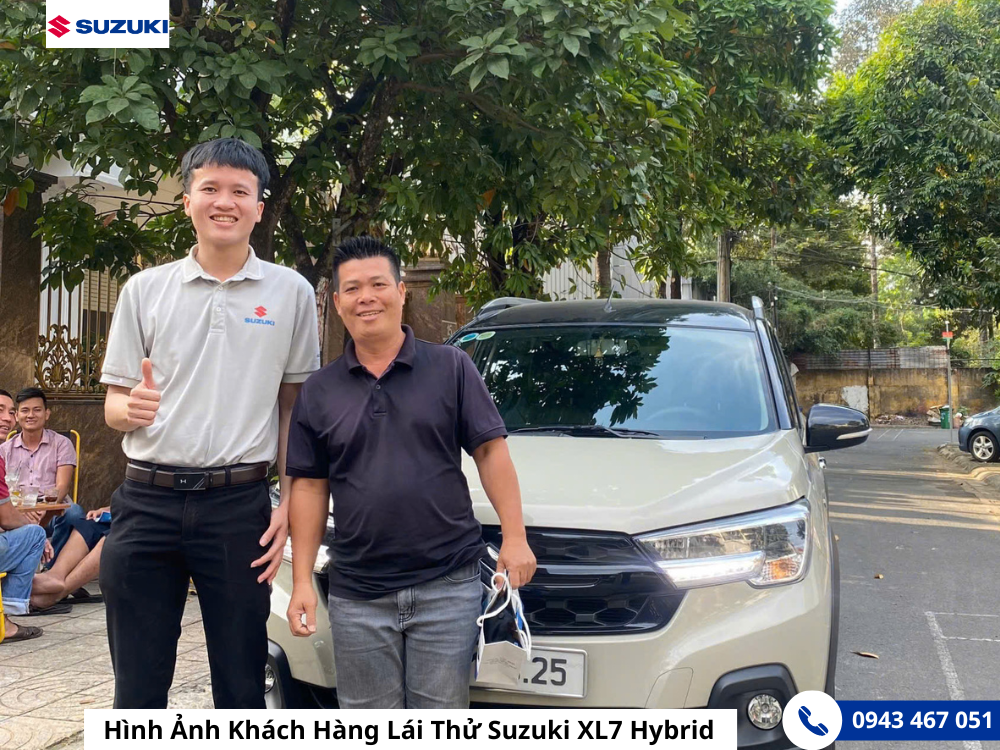 Hình Ảnh Khách Hàng Lái Thử Suzuki XL7 Hybrid